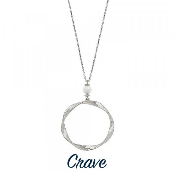 Wholesale long hammered circle pendant necklaces faux pearl detail Chain long Pe