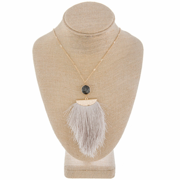 Wholesale long metal gorgeous necklace fanned tassel pendant natural stone detai